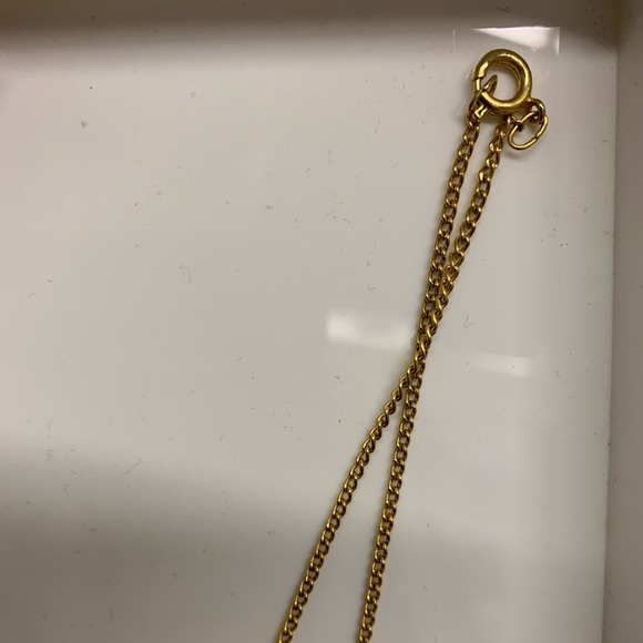 Vintage Mother of Pearl Gold Butterfly Moth Necklace - Picture 5 of 6